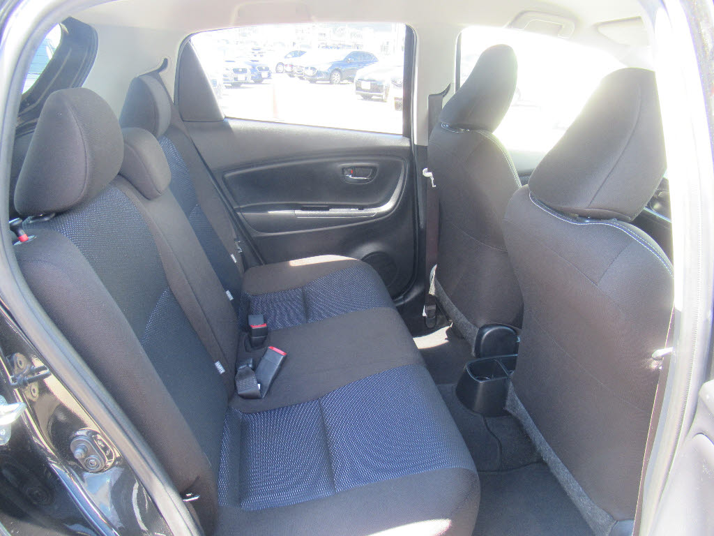 トヨタ ヴィッツ13枚目