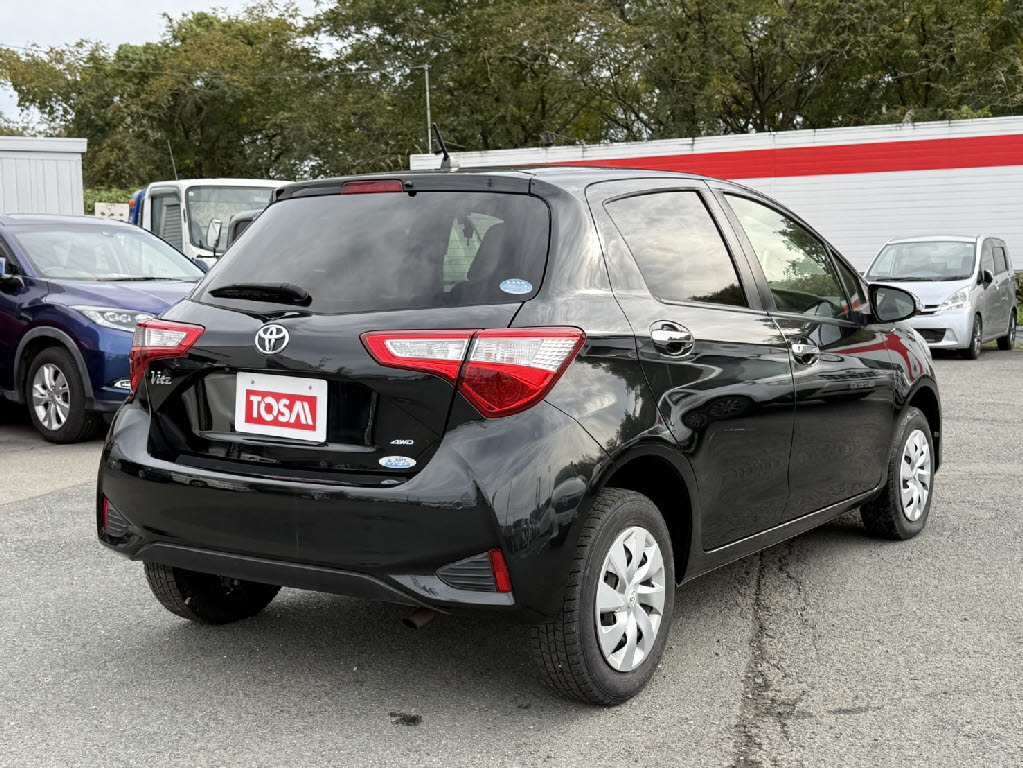 トヨタ ヴィッツ1枚目