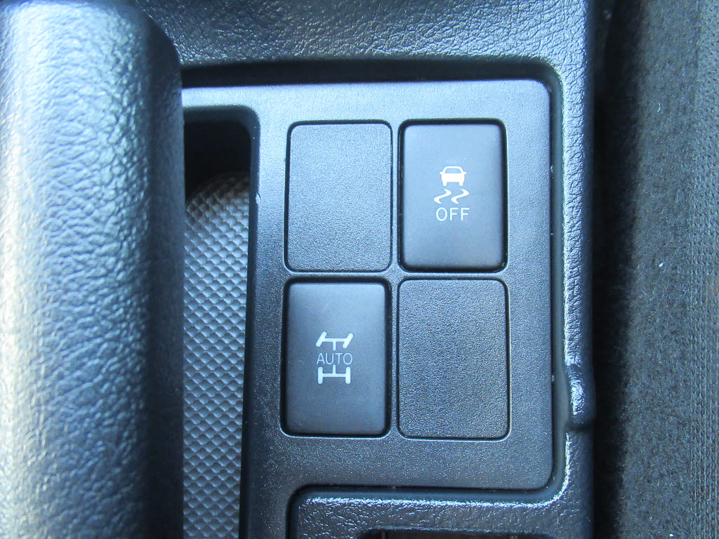 トヨタ ヴィッツ8枚目