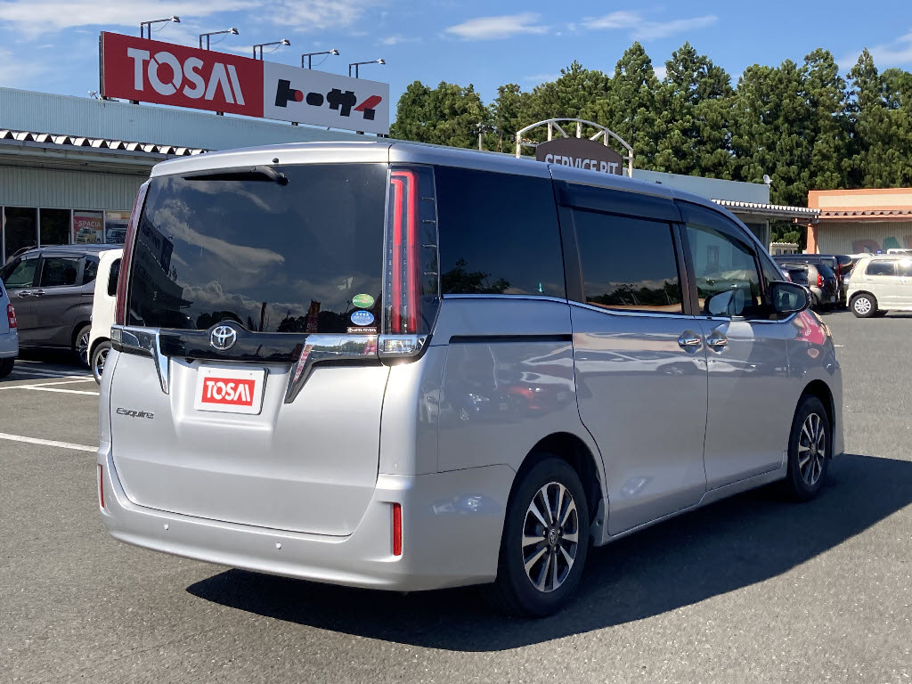 トヨタ エスクァイア1枚目