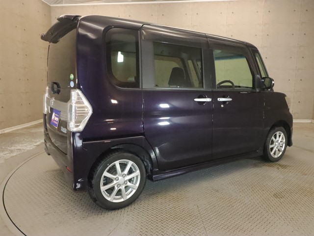 ダイハツ タントカスタム1枚目