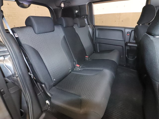 ホンダ フリードスパイク4枚目
