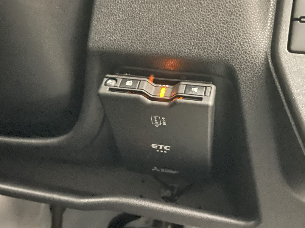 ダイハツ ハイゼットカーゴＶ18枚目