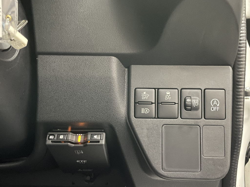 ダイハツ ハイゼットカーゴＶ19枚目