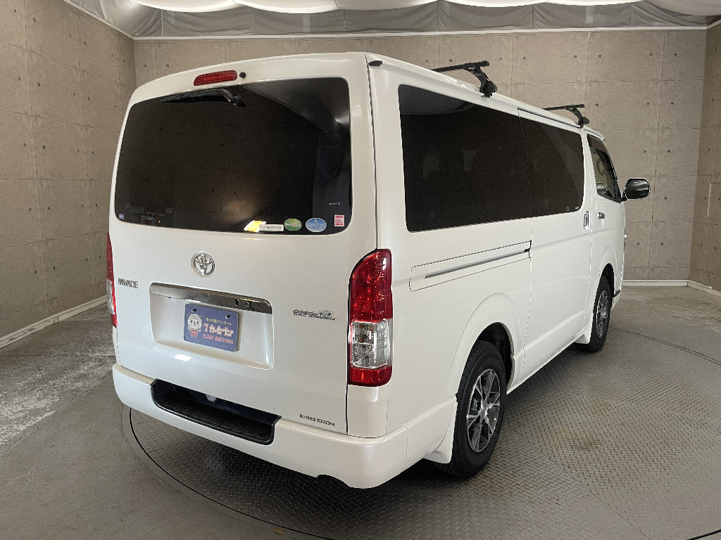 トヨタ ハイエースＶ1枚目