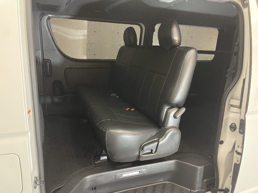 トヨタ ハイエースＶ6枚目