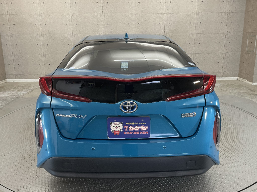 トヨタ プリウスＰＨＶ11枚目