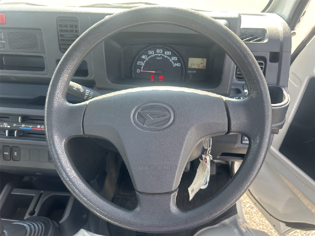 ダイハツ ハイゼットＴ3枚目
