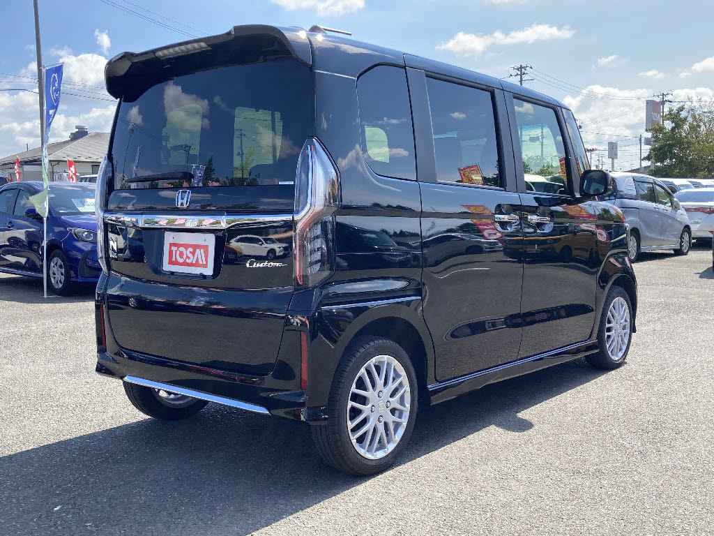 ホンダ Ｎ　ＢＯＸカスタム1枚目