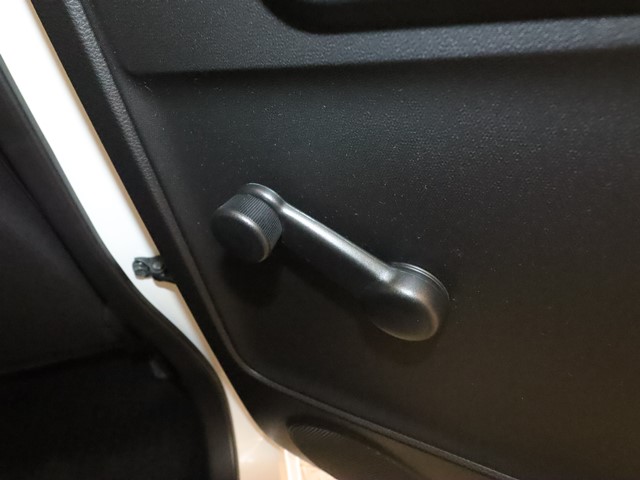 スズキ アルト6枚目
