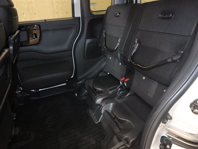 ホンダ Ｎ　ＢＯＸカスタム10枚目