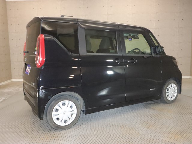 ニッサン ルークス1枚目