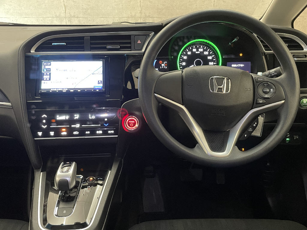 ホンダ シャトル2枚目