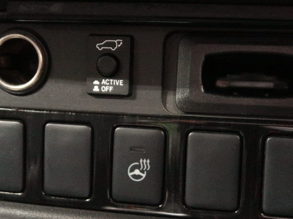 三菱 アウトランダーPHEV17枚目