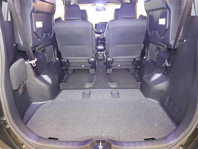 トヨタ ノアＨＶ12枚目