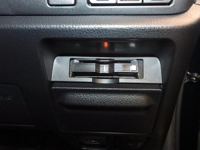 トヨタ ノアＨＶ17枚目