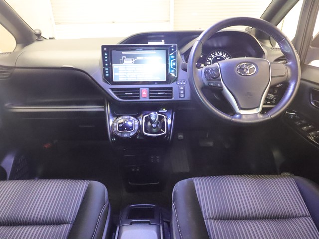 トヨタ ノアＨＶ2枚目