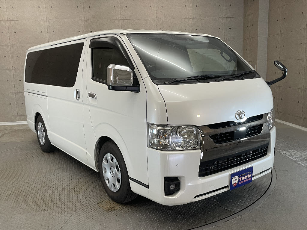 トヨタ ハイエースＶ9枚目