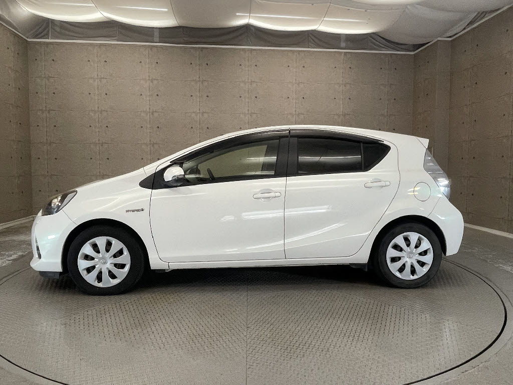 トヨタ アクア14枚目