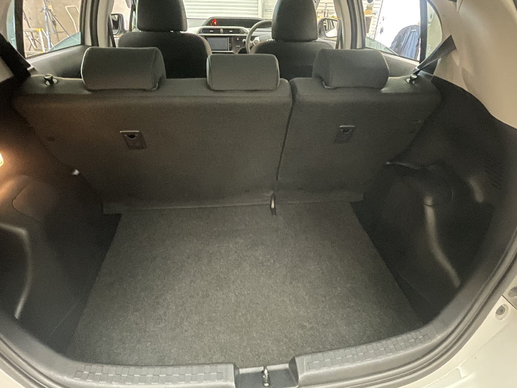 トヨタ アクア8枚目