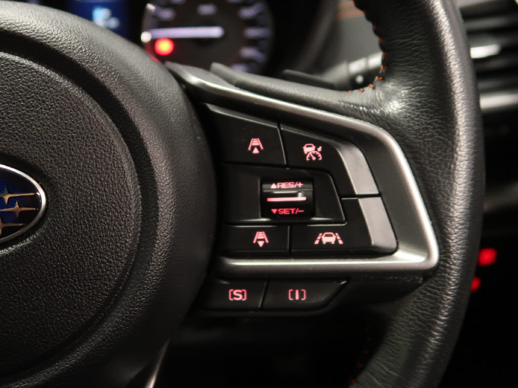 スバル XV12枚目