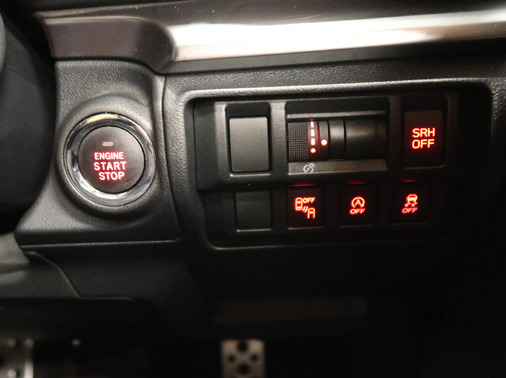 スバル XV17枚目