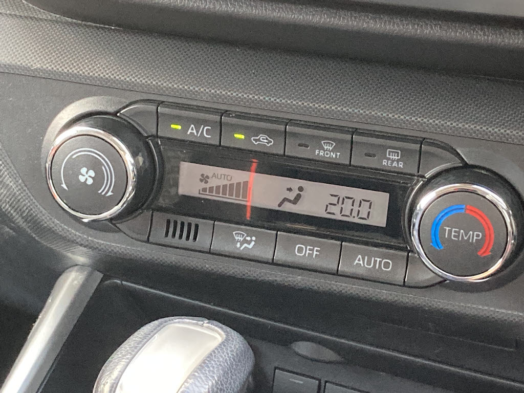 トヨタ ライズ6枚目