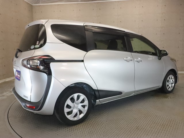 トヨタ シエンタ1枚目