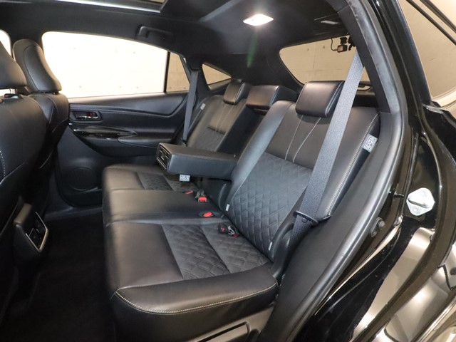 トヨタ ハリアー9枚目