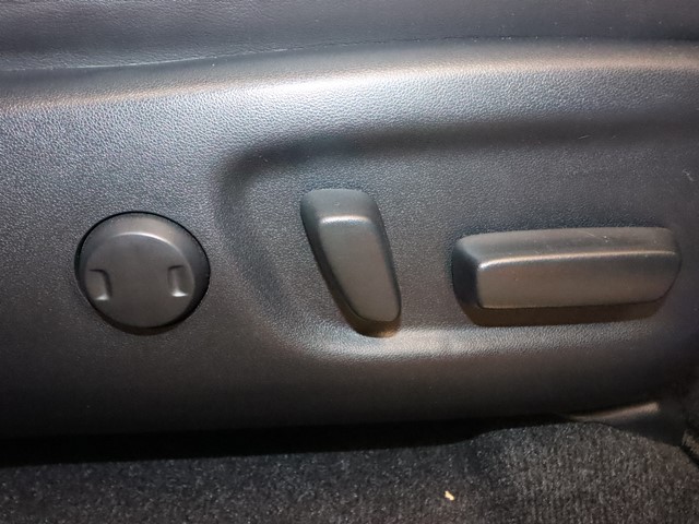 トヨタ ハリアー4枚目