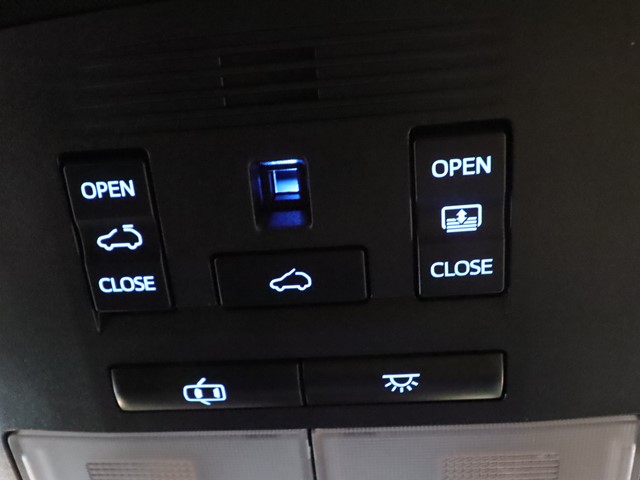 トヨタ ハリアー6枚目