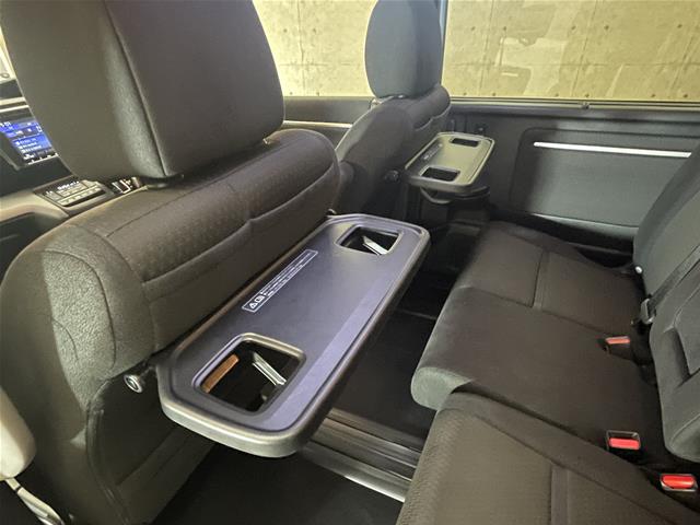 ホンダ ステップワゴン14枚目