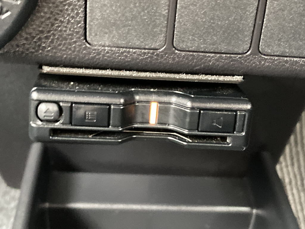 ダイハツ ミライース6枚目