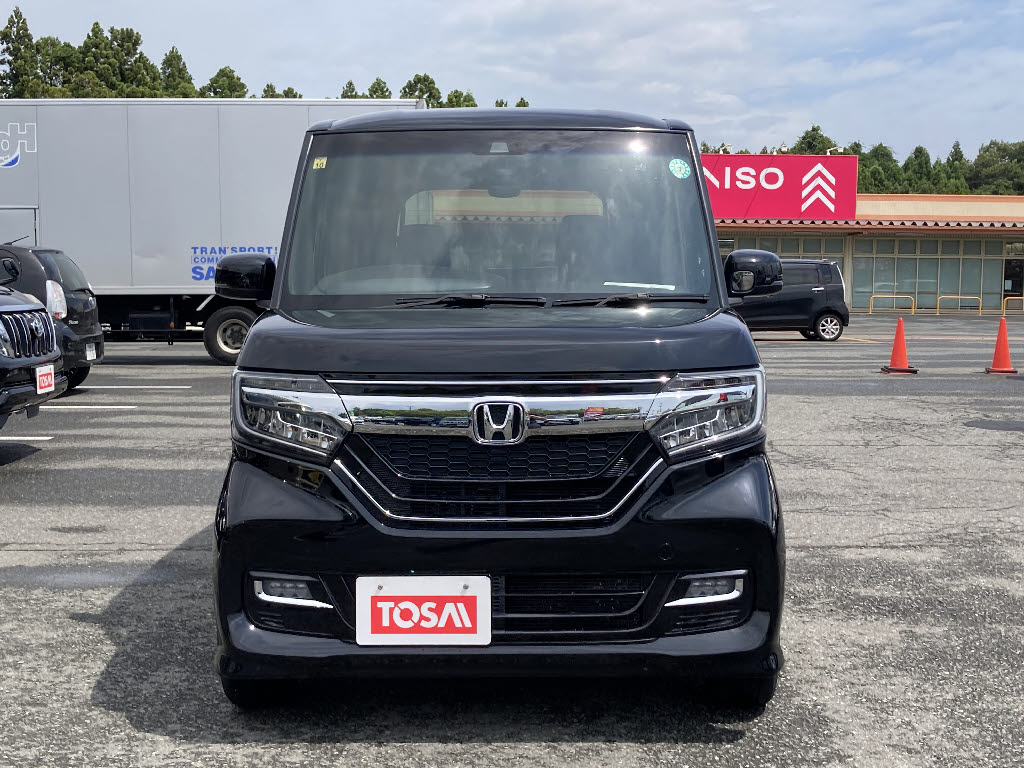 ホンダ N BOXカスタム18枚目