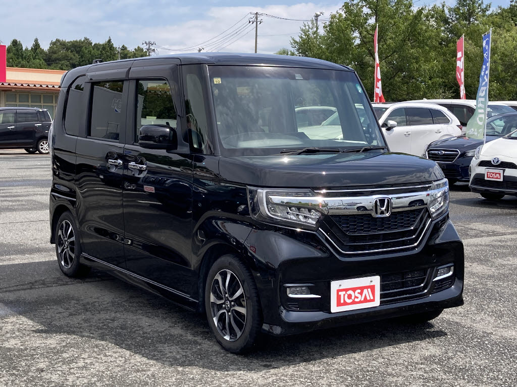 ホンダ N BOXカスタム19枚目