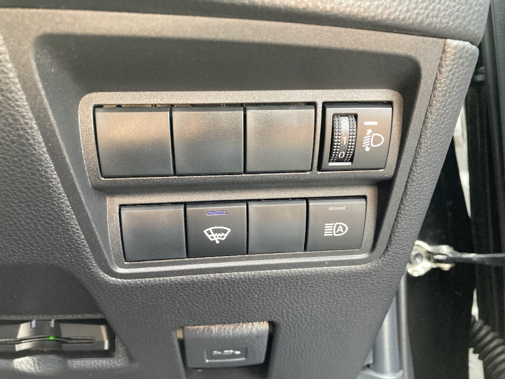 トヨタ ヤリス10枚目