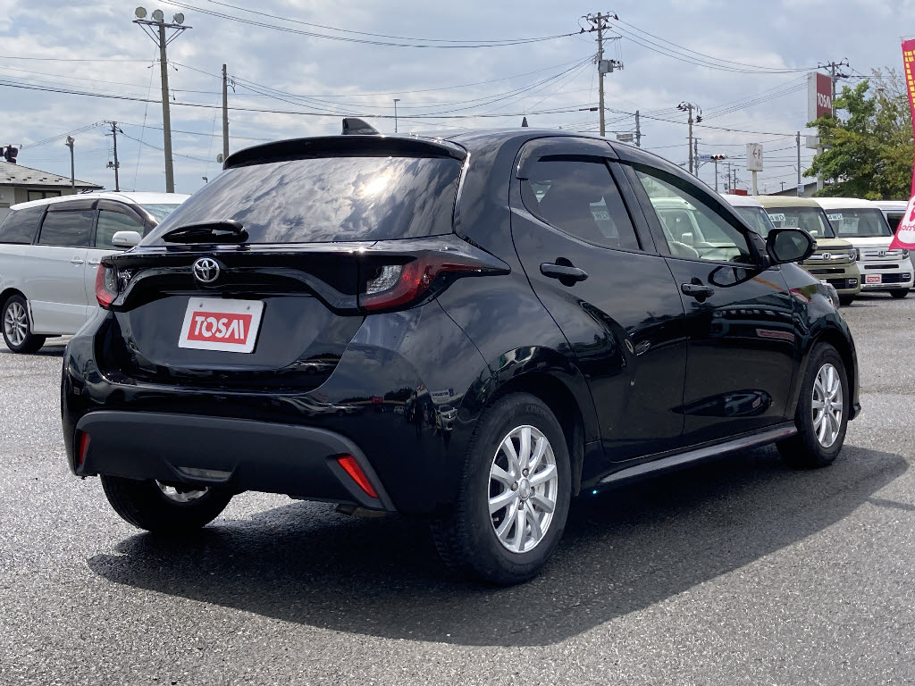 トヨタ ヤリス1枚目