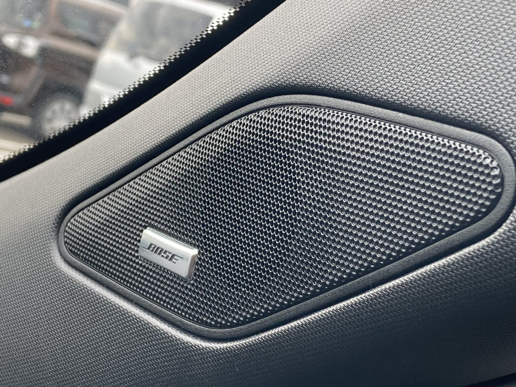 三菱 アウトランダーPHEV8枚目