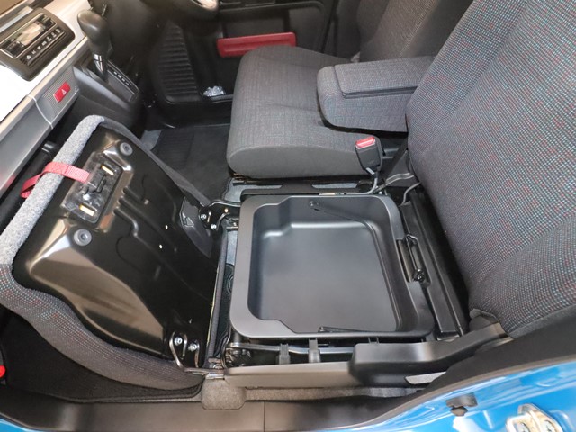 スズキ スペーシア8枚目