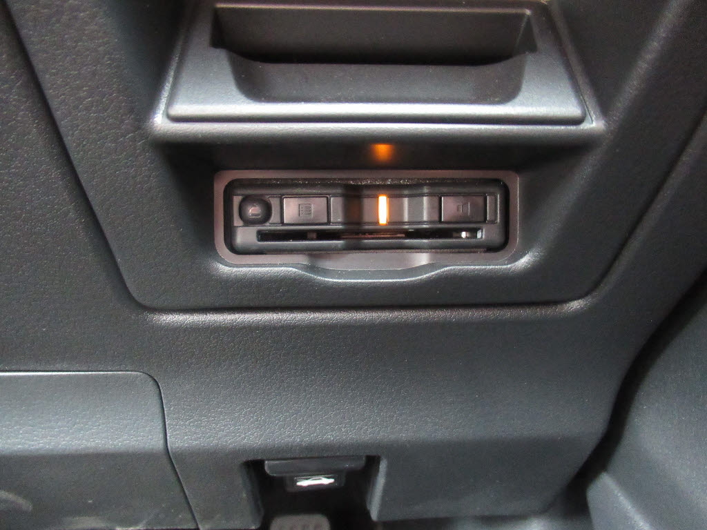 マツダ ＣＸ－３０18枚目