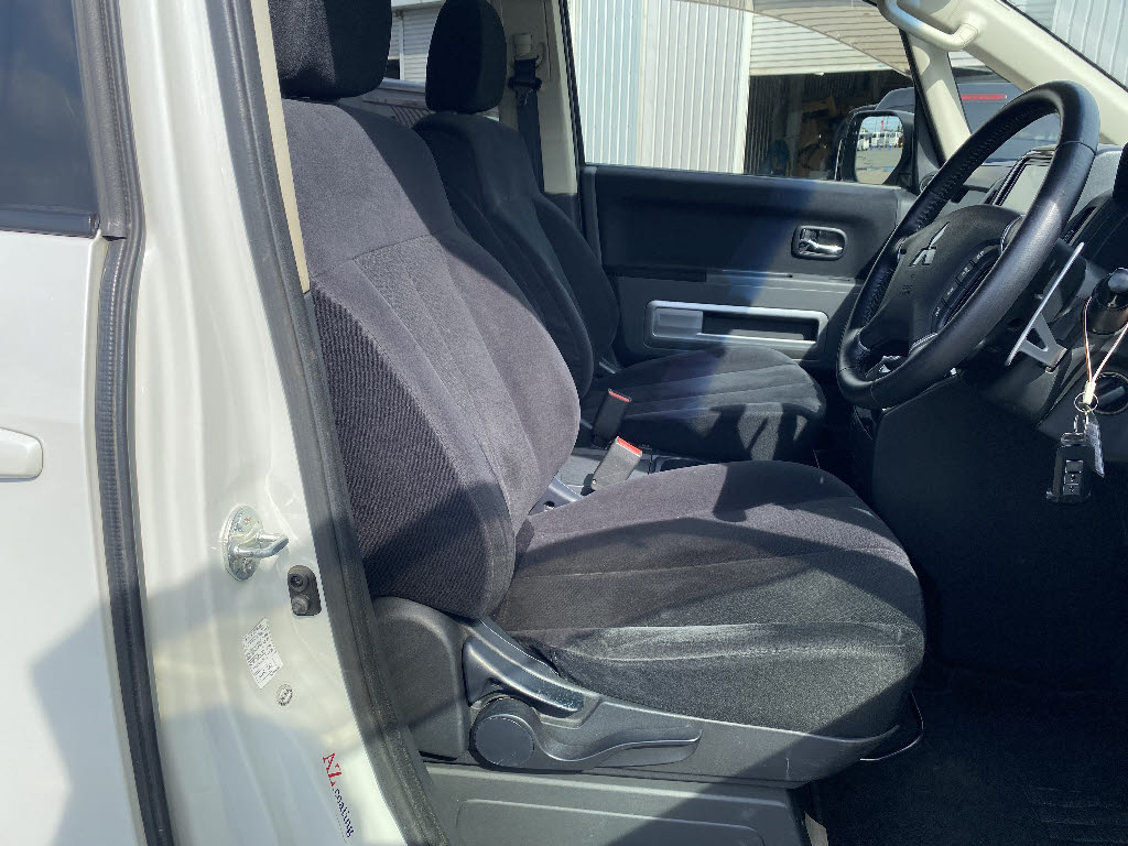 三菱 デリカＤ：５11枚目