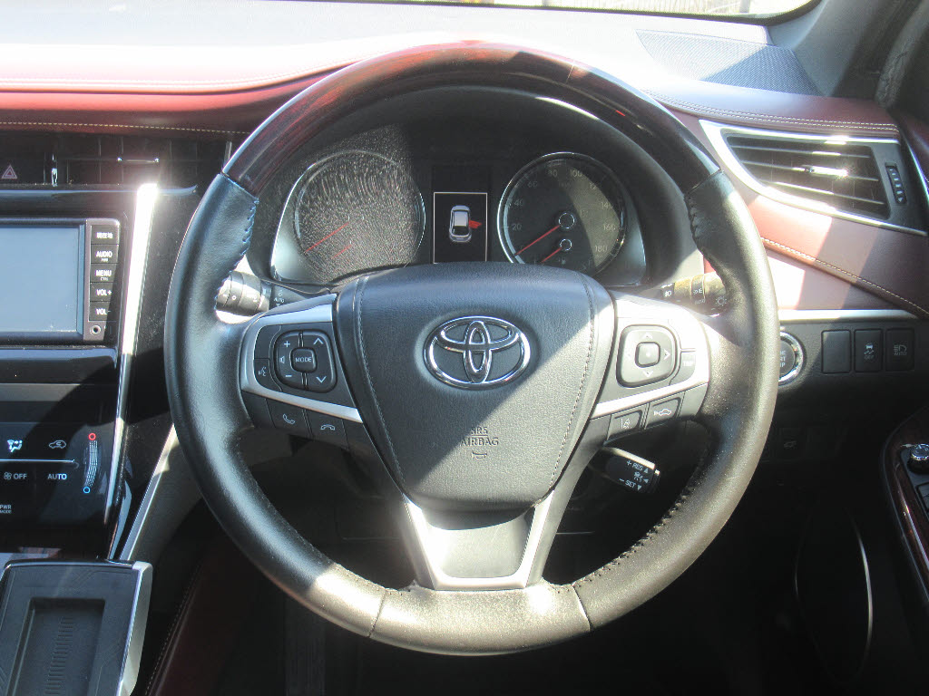 トヨタ ハリアー7枚目