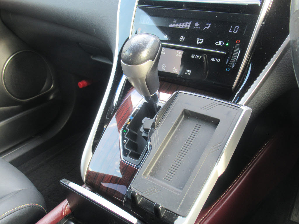 トヨタ ハリアー8枚目