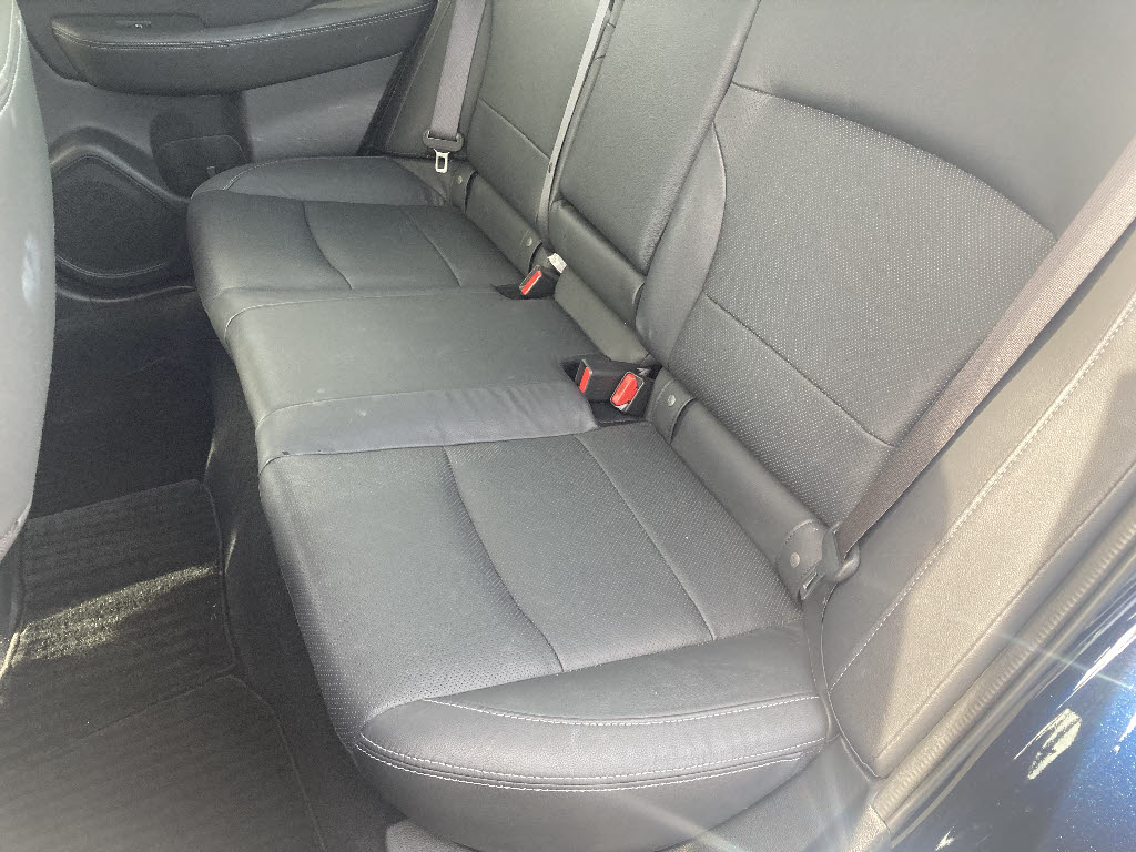 スバル レガシィB415枚目