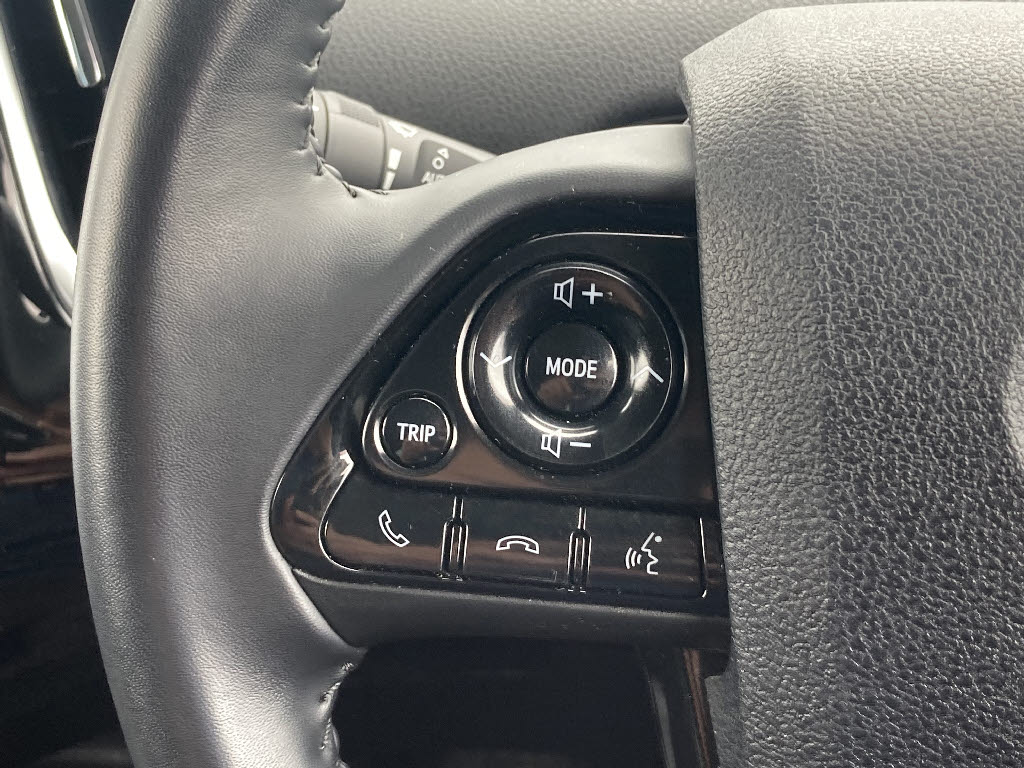 トヨタ プリウス9枚目