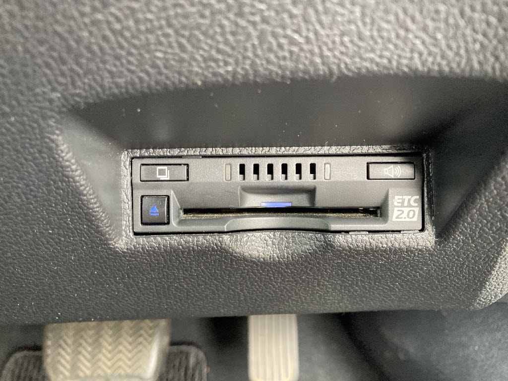 トヨタ プリウス11枚目