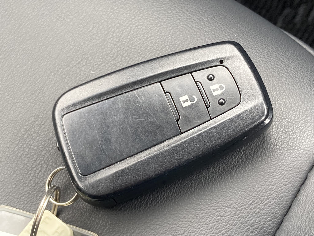 トヨタ プリウス12枚目