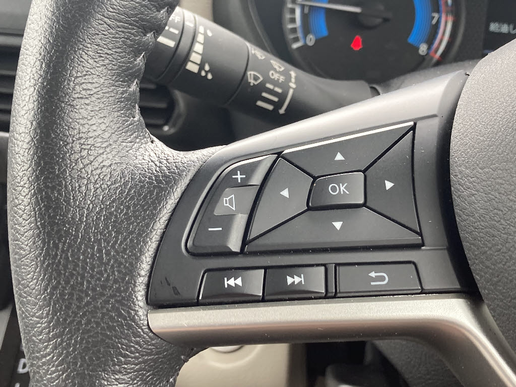 ニッサン ルークス7枚目