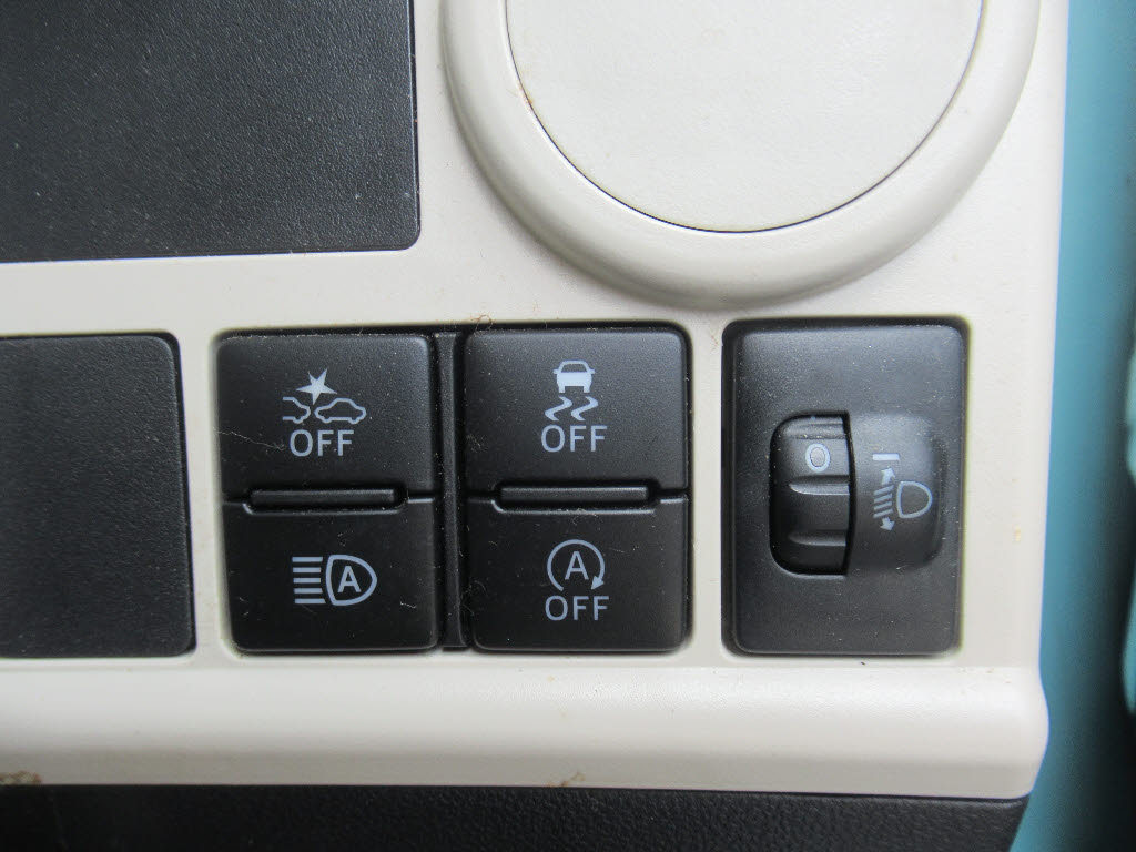 ダイハツ ムーヴキャンバス4枚目