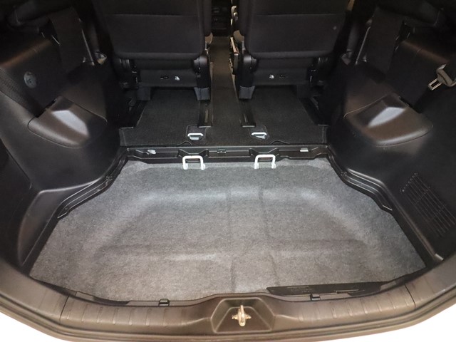 トヨタ ヴォクシー13枚目